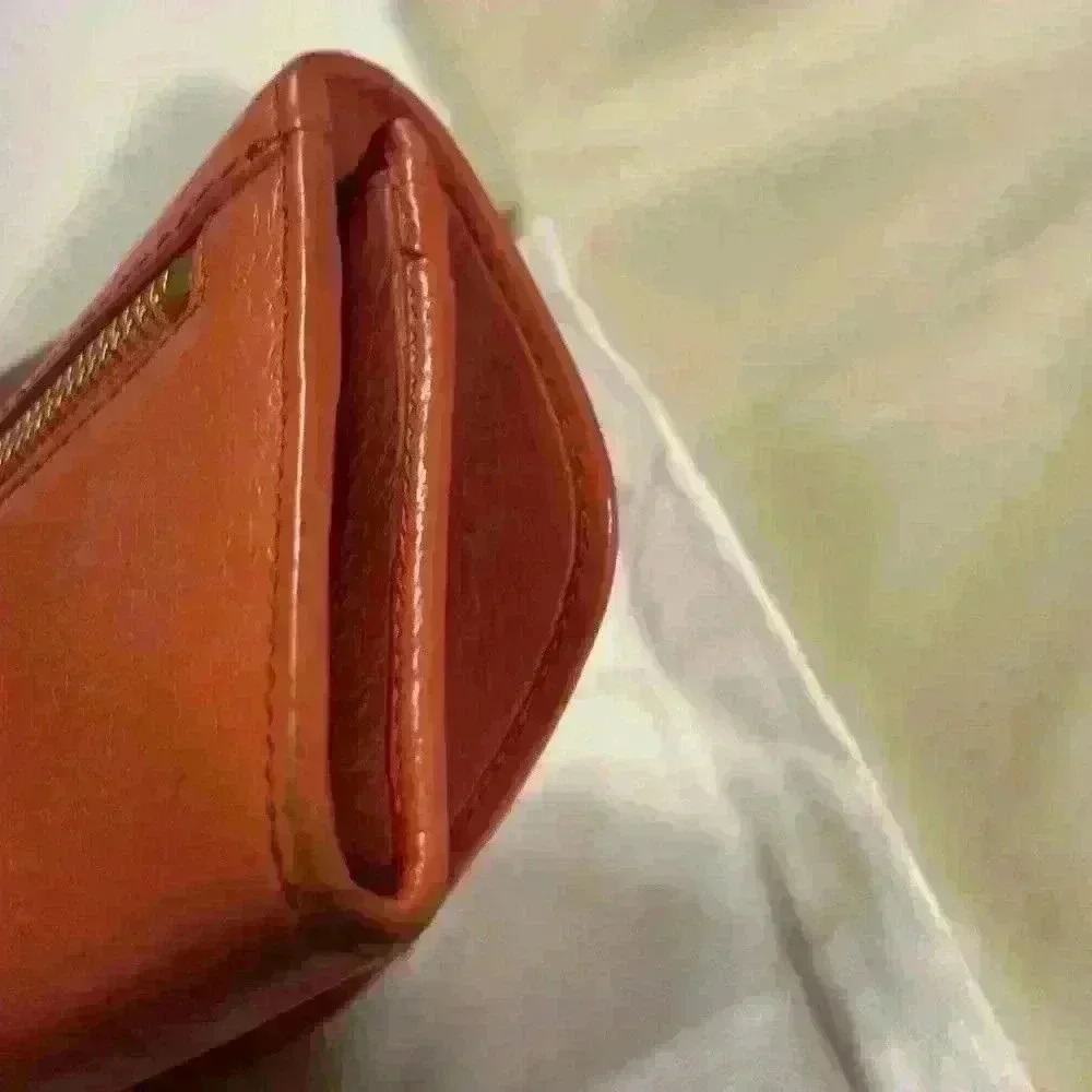 Chloe Long Wallet w/ Box, Authenticity Card and Dust Cover